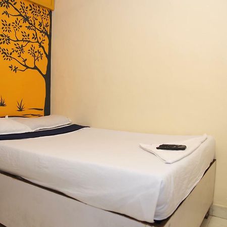 Omega Residency Hotel Bombay Esterno foto