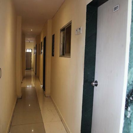 Omega Residency Hotel Bombay Esterno foto